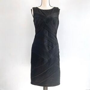 Tadashi Shoji Black Criss Cross Bodycon Crewneck Sleeveless Sheath Dress Sz M